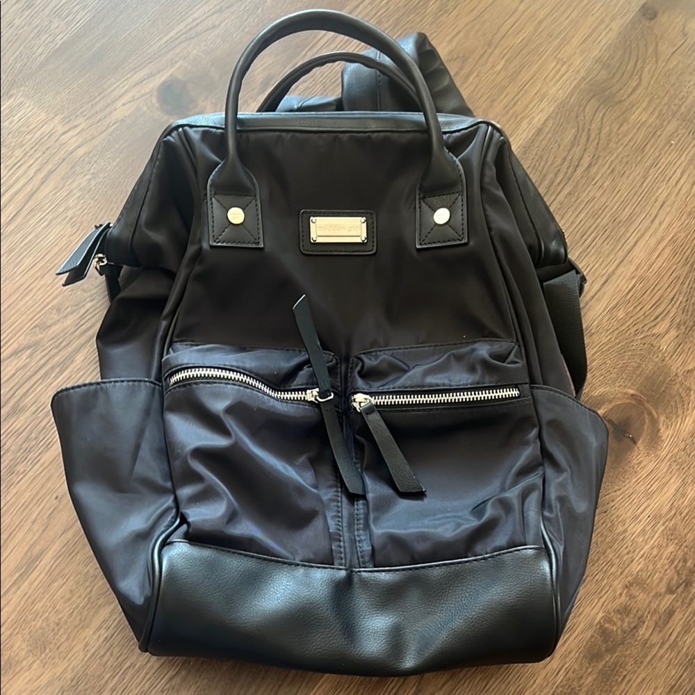 Madden Girl Black Zipped backpack with pockets
